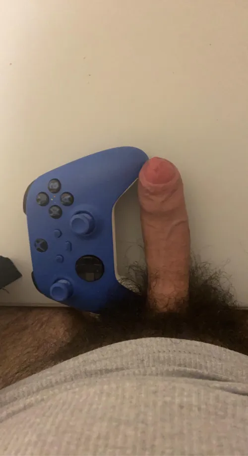 Thumbnail Exploring a Hairy Joystick: hot discussions on Gaymersgonewild by hornyuncutgrad