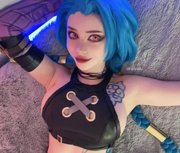 Thumbnail Cosplay Spotlight: Jinx from Arcane | cosplaygirls