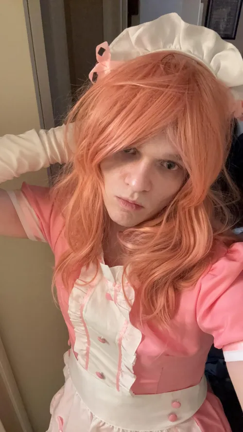 Thumbnail Makeup Mastery: Embracing Femininity as a Femboy