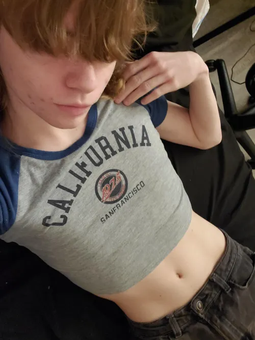 Thumbnail Discover Some Cute Femboy Tummy - TheVoxBox04 Shares All!