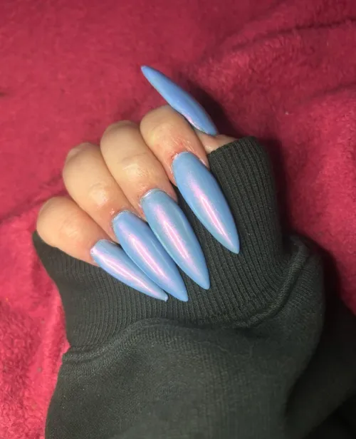 Thumbnail Mesmerizing Baby Blues: yourvanillatragedy's Enchanting Nail Focus