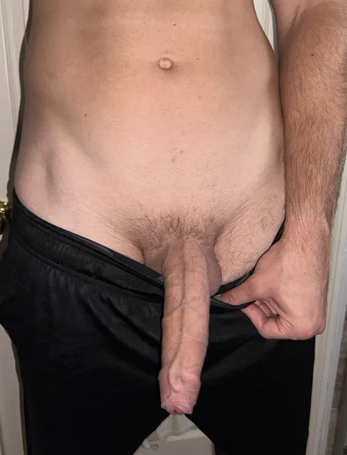 Thumbnail East-Map-977's Veiny and Uncut Experience in foreskin