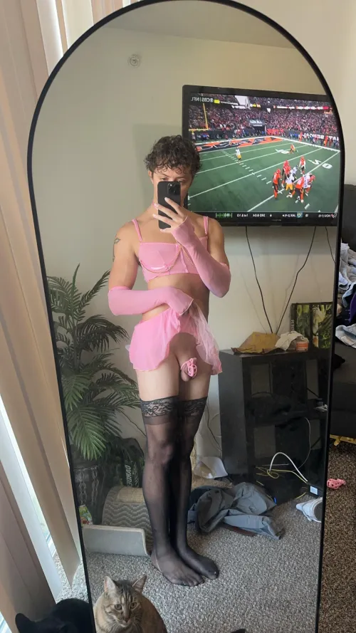 Thumbnail Pretty in Pink: Rate My Look | SissyChastity