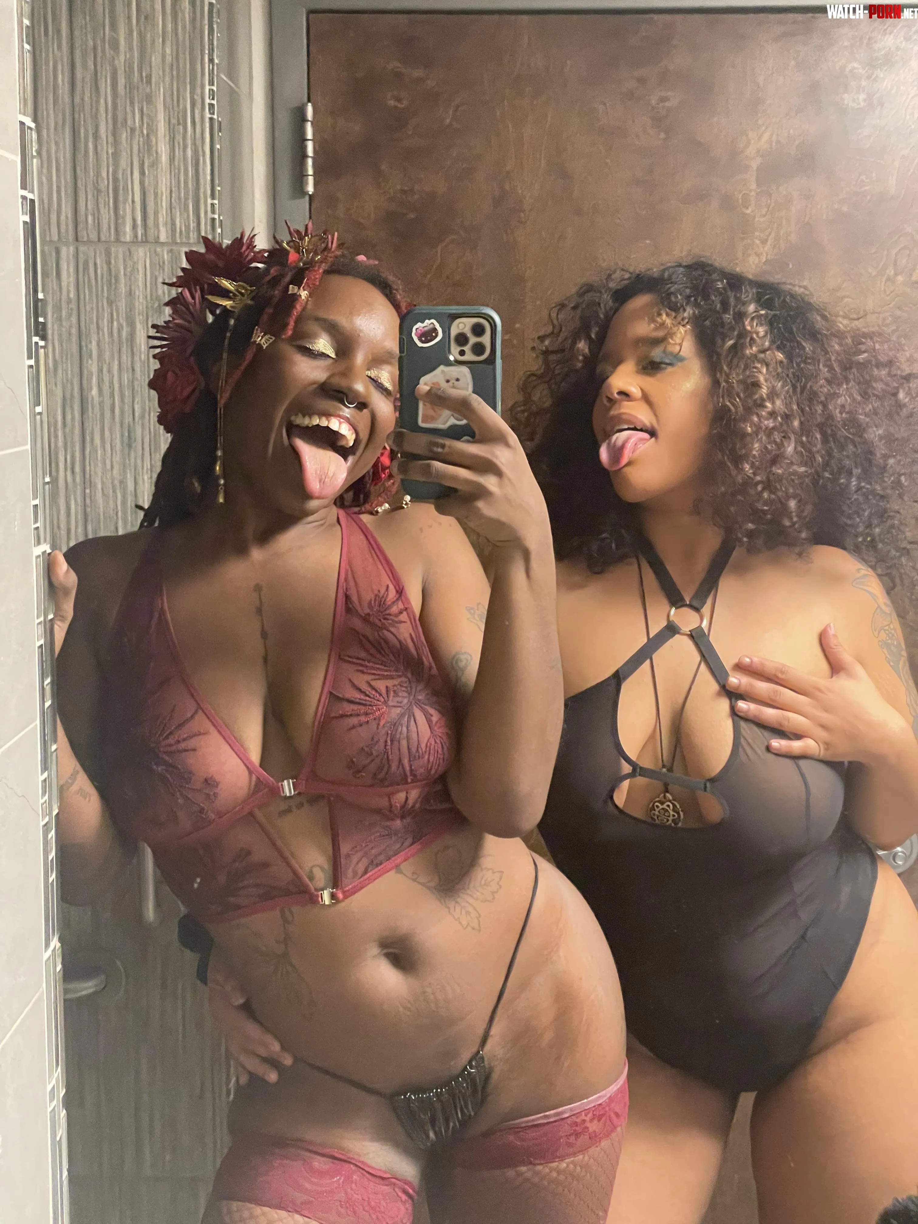 Your favorite stripper couple  by PiscesandClassy