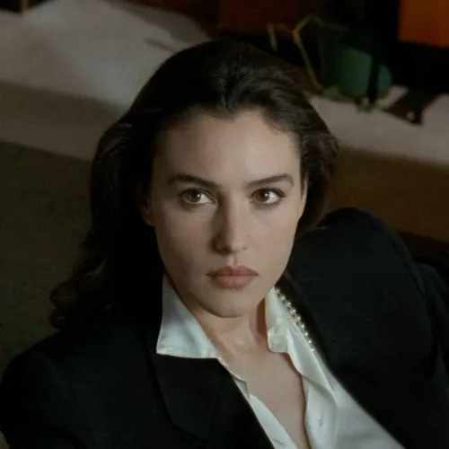 Thumbnail Monica Bellucci: A Timeless Icon of Pretty Girls