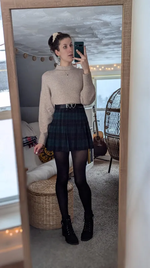 Thumbnail Snow Won't Stop the Skirt Game | Author: _jewel_beetle_ | femboy