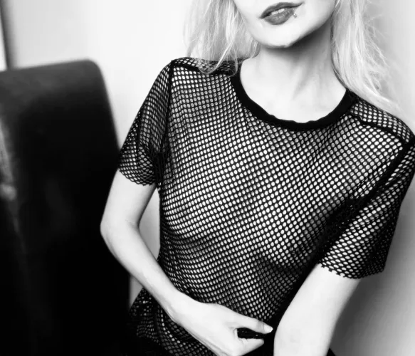 Thumbnail LanaPeaches__ Stuns in Tiny Tits and Fishnets