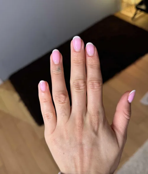 Thumbnail Fresh Manicure Displays Elegance | by MeridianinaUrban | nailFetish