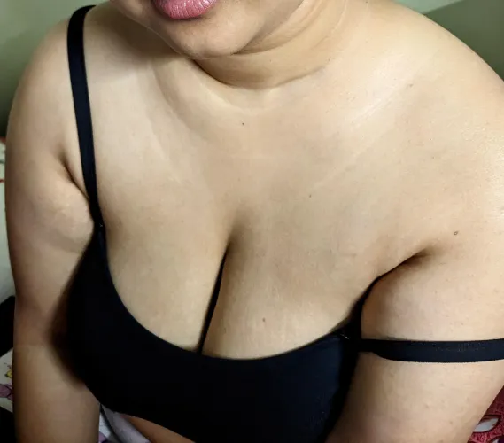 Thumbnail Just Slipped a Bit - Adventurous BBW Chronicles | Tempry-usernm