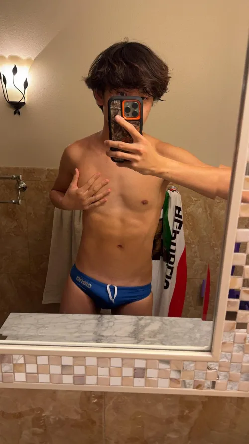 Thumbnail Do you like guys on the swim team by Leading_Alfalfa2412 on twinks category