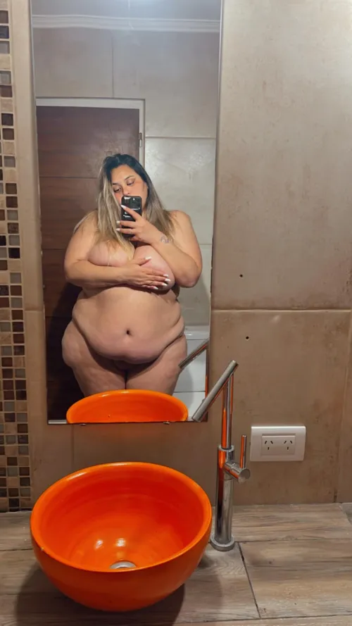 Thumbnail Relationship Realities: barbynofit's Weight Gain Dilemma