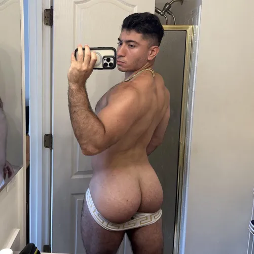 Thumbnail Trust Fund Persian Boy with a Fat Ass in Manass Category