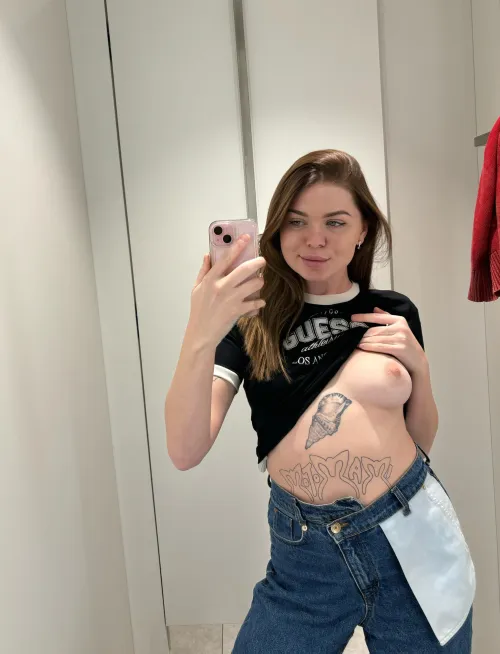 Thumbnail Nice Selfies with My Breasts | mintlilu Explores MirrorSelfie