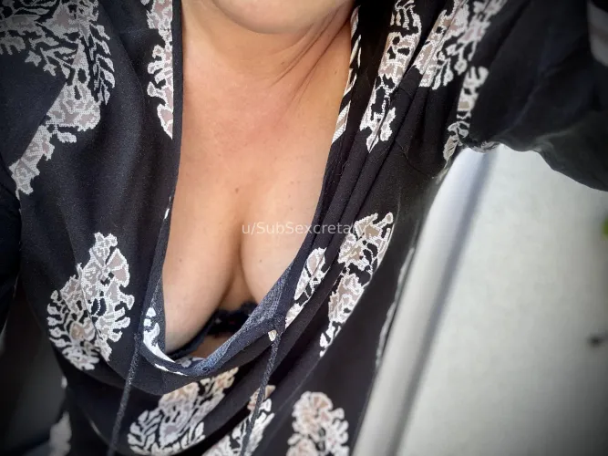 Thumbnail A View Worth Exploring: Sensual Downblouse - By SubSexcretary | downblouse