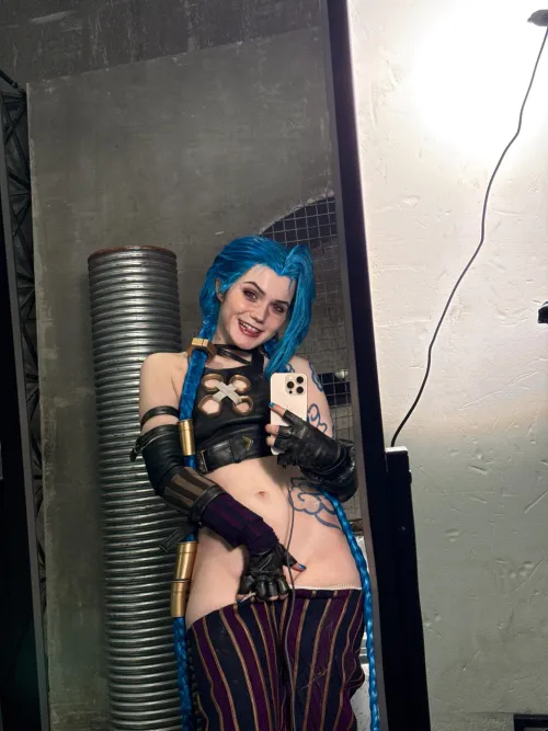 Thumbnail Rule34LoL Fun: Dive into Neyrodesu's Playful Jinx Cosplay