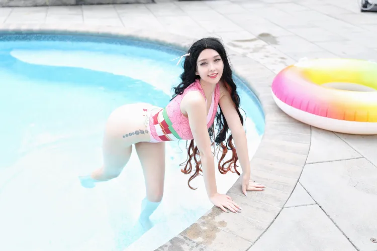 Thumbnail Icecream-Scholar Channels 'Nezuko from Demon Slayer Cluelo' in NSFWCostumes