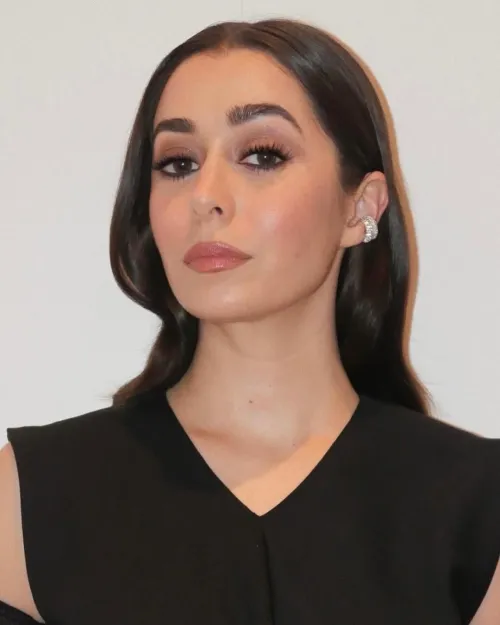 Thumbnail Cristin Milioti: Stunning Portrait by KG101411 in PrettyGirls