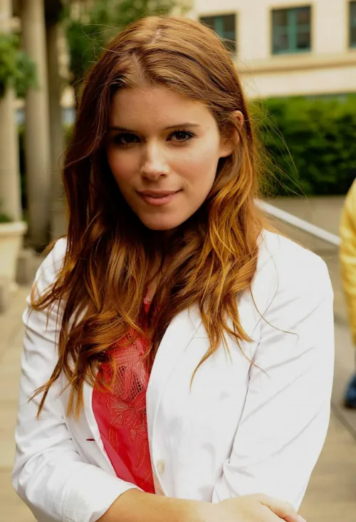 Thumbnail Discover the Beauty of Kate Mara's Portrait | rom003, PrettyGirls