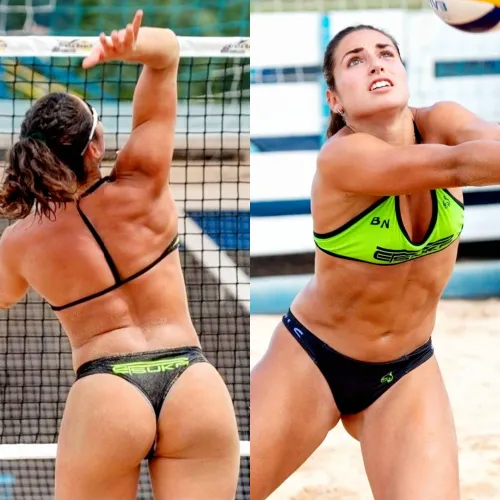 Thumbnail DemarcusNoe Showcases Italian Volleyball Player Beatrice Negretti | VolleyballGirls