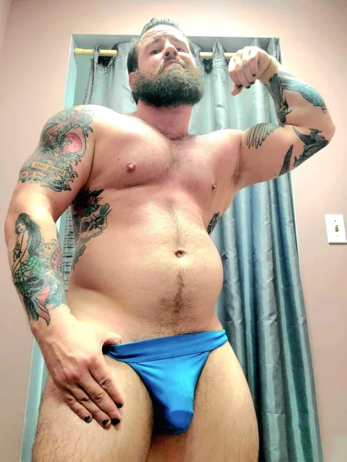 Thumbnail Winter Bulk Journey: Seanstrong316's Hotguyswithtattoos Story