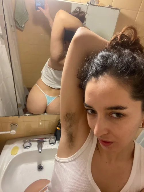 Thumbnail Latinxscorpion Explores the Allure of Hairy Armpits