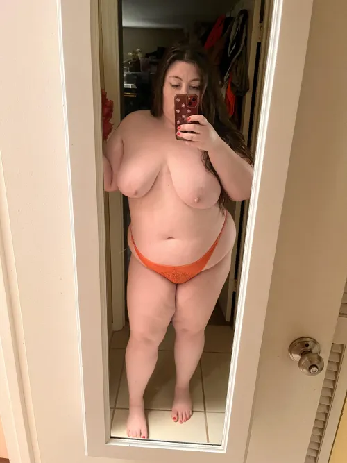 Thumbnail Seeking Love: thicccncurvy's Journey as a BBW_Chubby