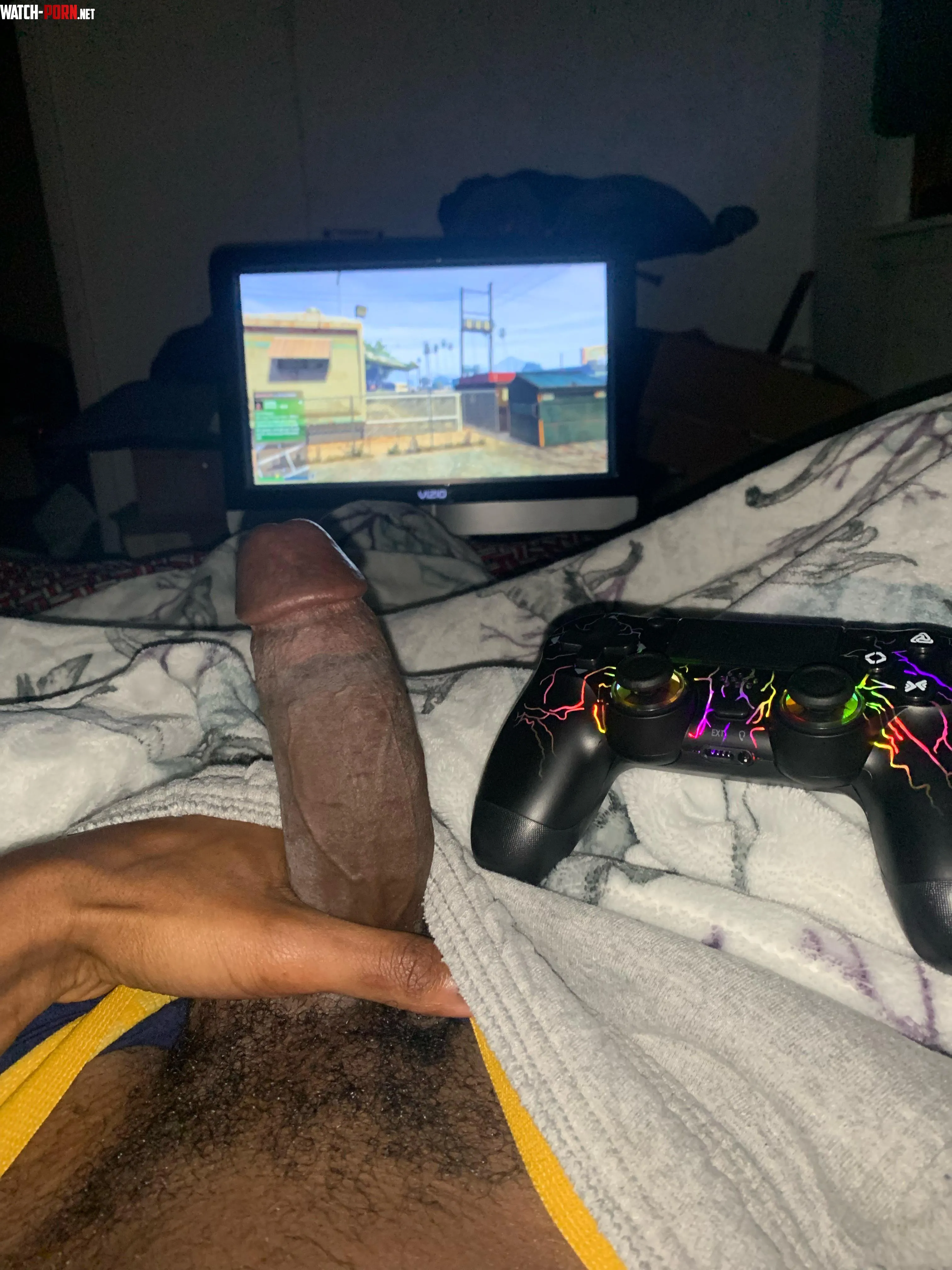 Who wanna stroke while we game by Cold_Reception_3745