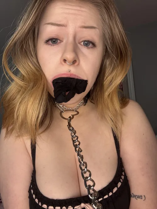 Thumbnail _lyla999's Unique Self-Bondage Experiment - BDSMGW Category