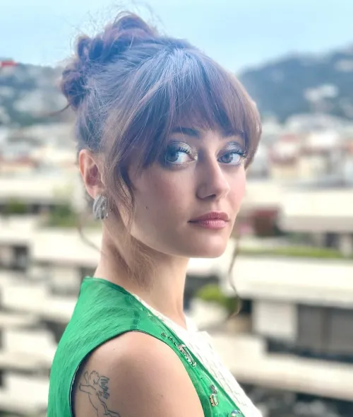 Thumbnail Celebrity Spotlight: Ella Purnell Revealed