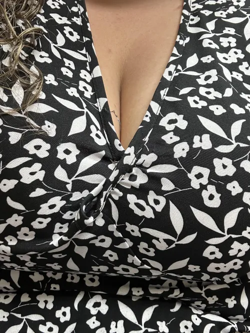 Thumbnail Cleavage Staples: Office Provocations by bustysecrets