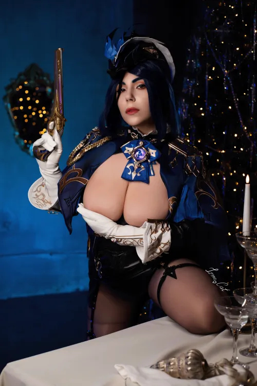 Thumbnail Clorinde Cosplay from Genshin Impact: A Creation by Izmacat