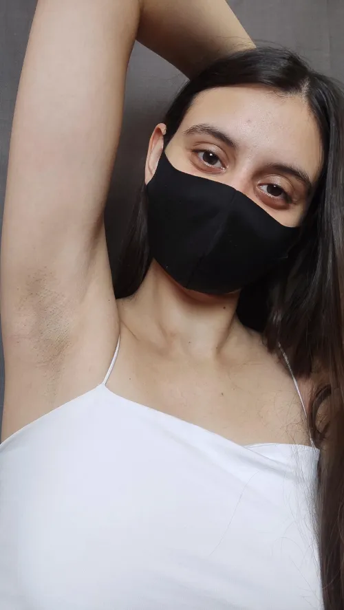 Thumbnail Elisa_Wilson's Armpit Growth Journey: A Unique Perspective