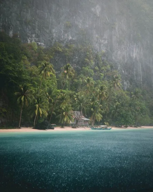 Thumbnail Island beach in the rain  by colapepsikinnie