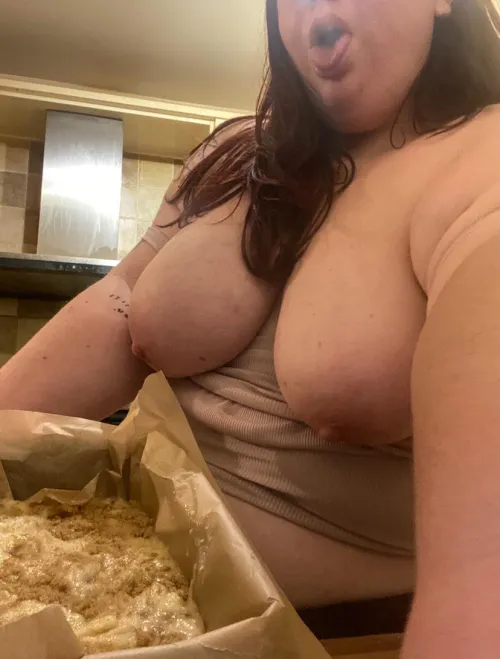 Thumbnail Enjoy Cooking Adventure with Juicyeva-19's ssbbw Free Use GF