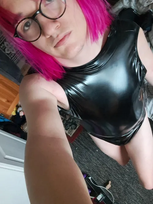 Thumbnail Latex Debut: A First-Time Experience Shared by confused_panda_0 | Femboy