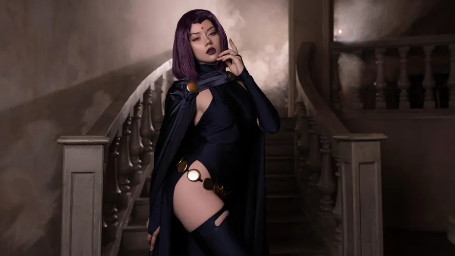 Thumbnail Raven from DC Comics: Anastasia_komori's Cosplay Brilliance