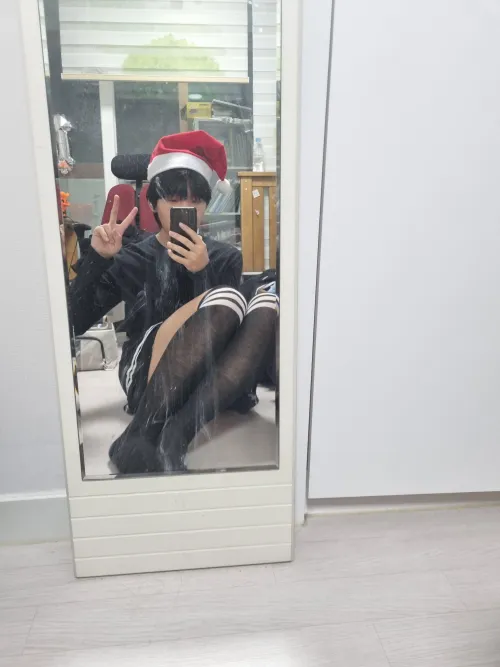 Thumbnail Countdown to Christmas: A Festive Vibe | Femboy