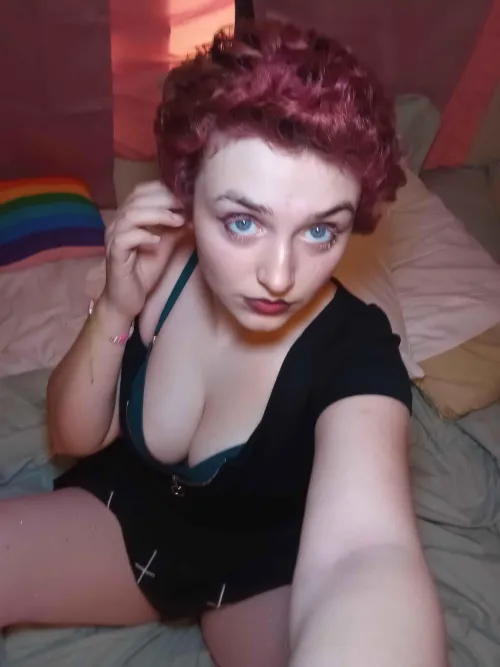 Thumbnail Exploring Sensuality: Making You Feel Some Type of Way with My Cleavage