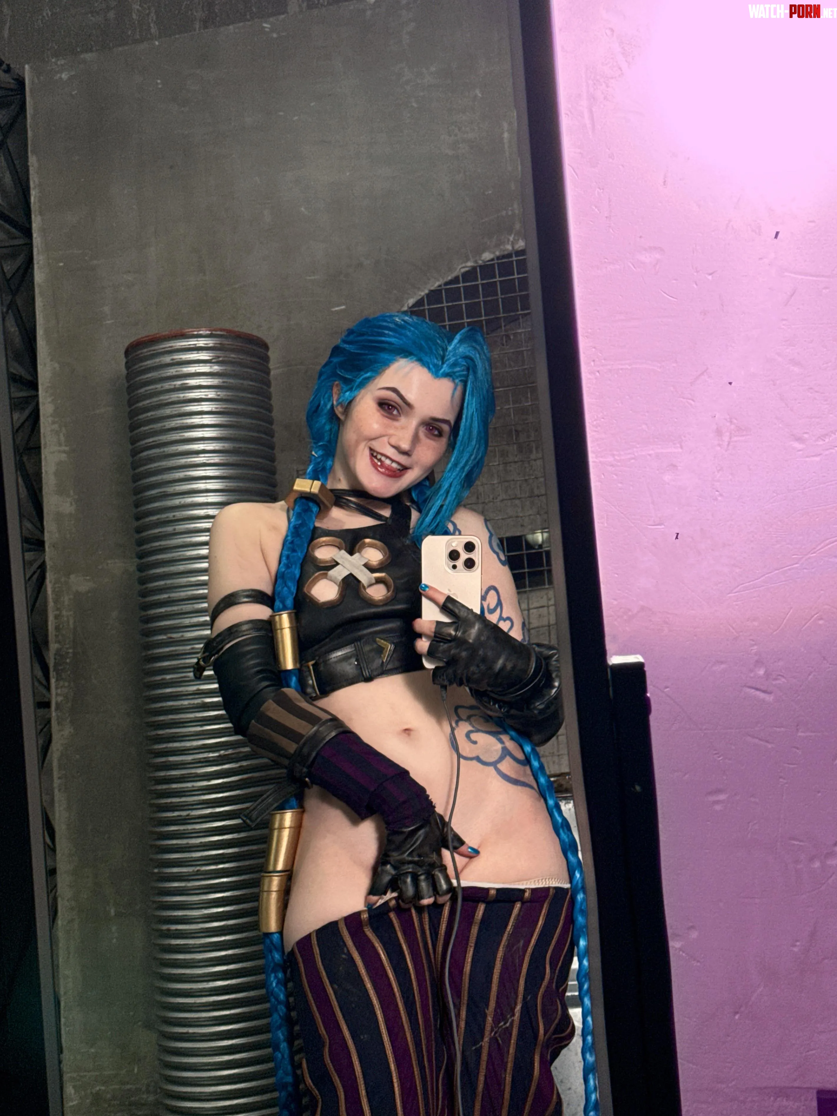 Jinx wants to play League of Legends Neyrodesu by Neyrodesu