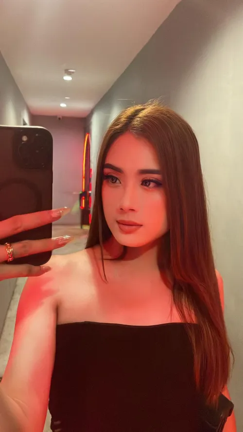 Thumbnail MsBea_'s Return: Embracing the Ladyboys Essence