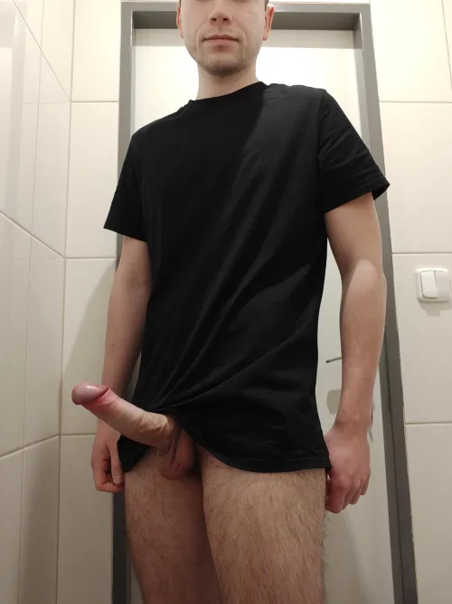 Thumbnail ImMe2077: Oversized Tshirt Can't Hide It in ThickDick