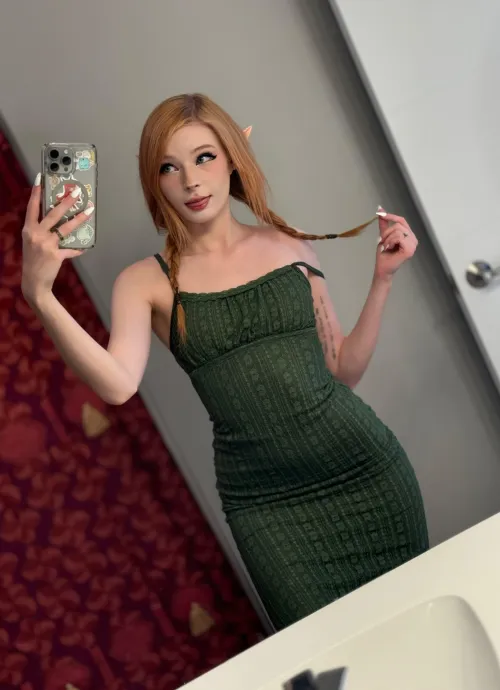 Thumbnail Exploring my Favorite Tight Dress with CautiousCupccake_ in tightdresses