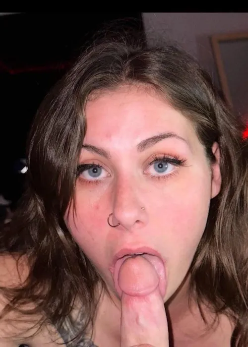 Thumbnail Brittfaithm: Naming a Girl who Ends Tinder Dates in PunkGirls