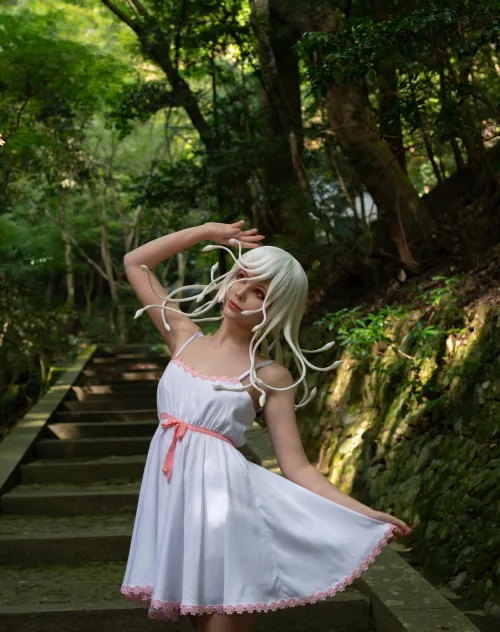 Thumbnail Tsukides Portrays 'Nadeko Sengoku' in Mesmerizing cosplaygirls Display