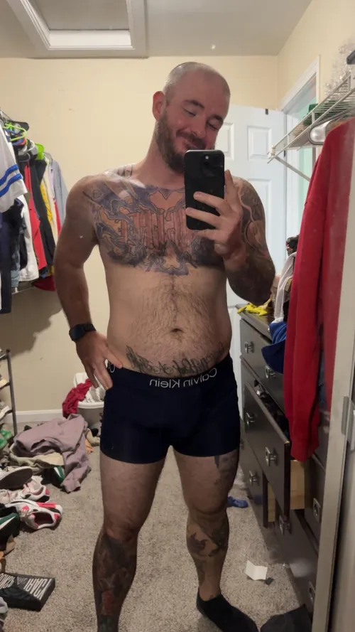 Thumbnail Underwear Quest: Oldandnaked's Journey in Hot Guys with Tattoos