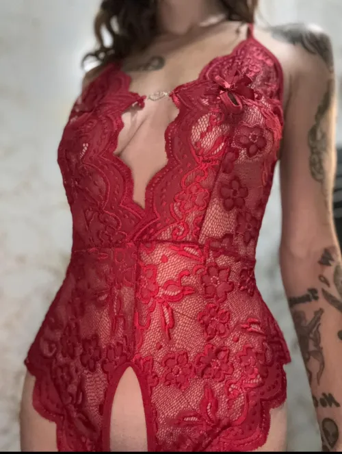 Thumbnail Red Lingerie Temptations: Explore ursecretava's Seductive Set