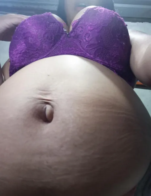 Thumbnail Blossoming Belly: My Pregnant Woman and the Growing Mystery | Expensive-Head4633