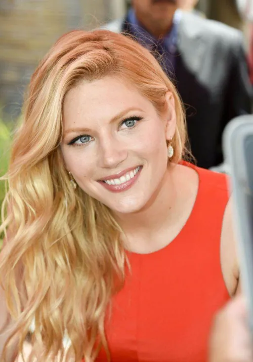 Thumbnail Katheryn Winnick: Timeless Beauty | JumpySignature5588 | PrettyGirls