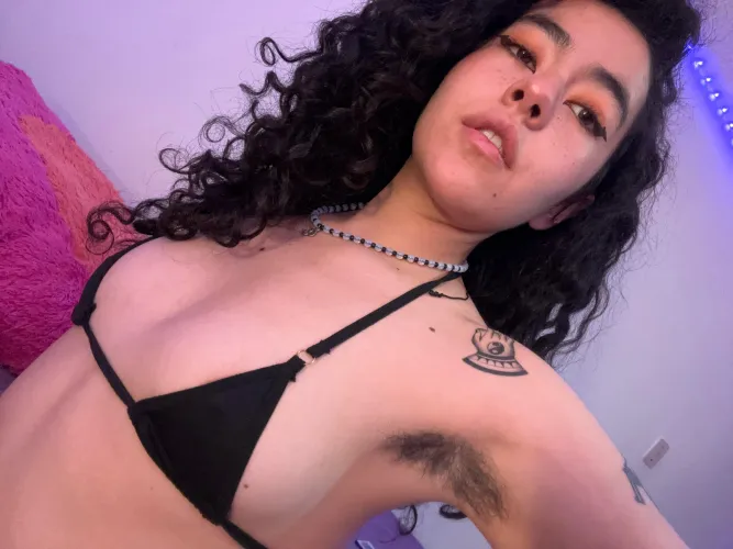 Thumbnail Sensual Revelation: Party_Babez Acknowledges Sexy Hairy Armpits