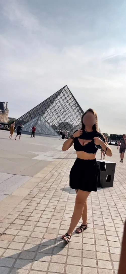 Thumbnail Heatwave in Paris: The-Cuter-Leclerc's Wardrobe Dilemma at the Louvre | UnderwearGW